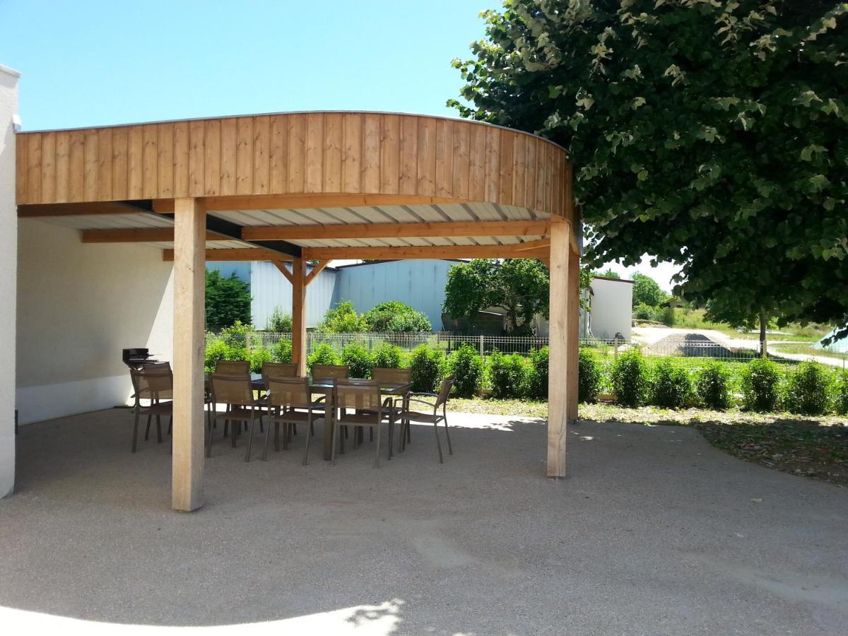 Вилла Gite Du Domaine Du Haut Perron Thesee Экстерьер фото